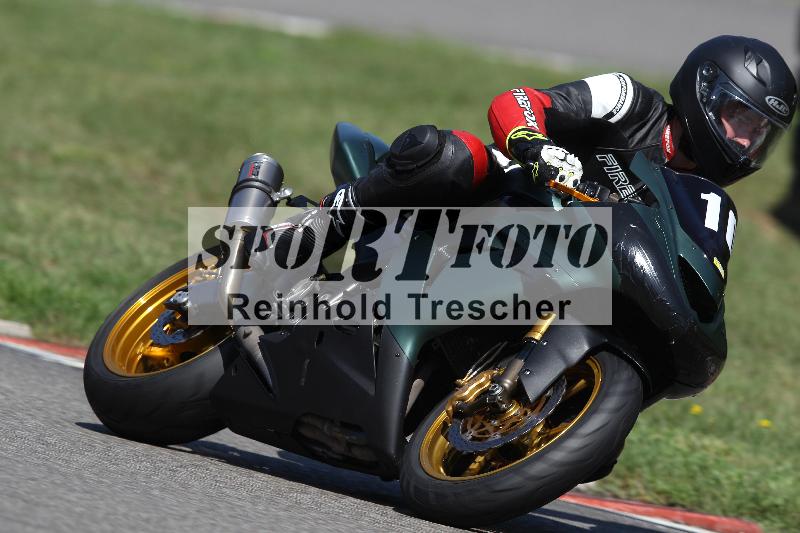 Archiv-2022/57 29.08.2022 Plüss Moto Sport ADR/Einsteiger/10
